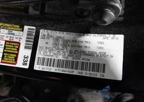 2017 Toyota Tacoma Sr5 V6 from USA, damaged, VIN 3TMCZ5AN4HM051763